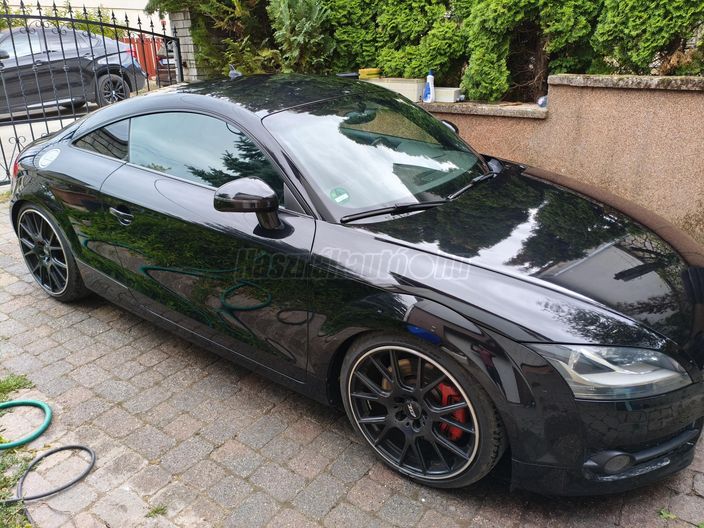 AUDI TT Coupe 3.2 V6 Quattro S-tronic