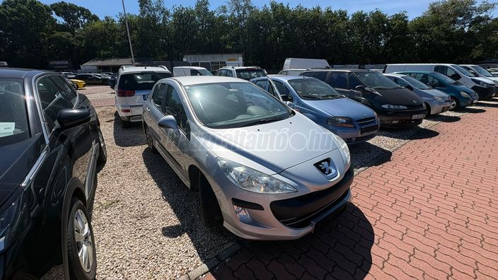 PEUGEOT 308 1.6 HDi Confort