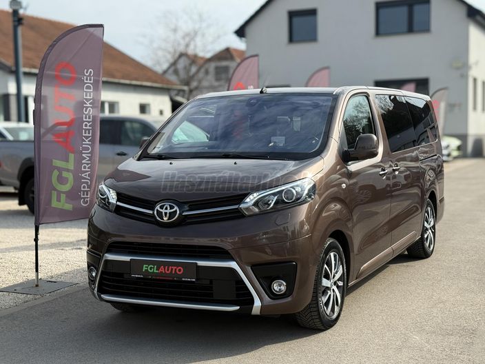 TOYOTA PROACE 2.0 D-4D Family Comfort L2H1