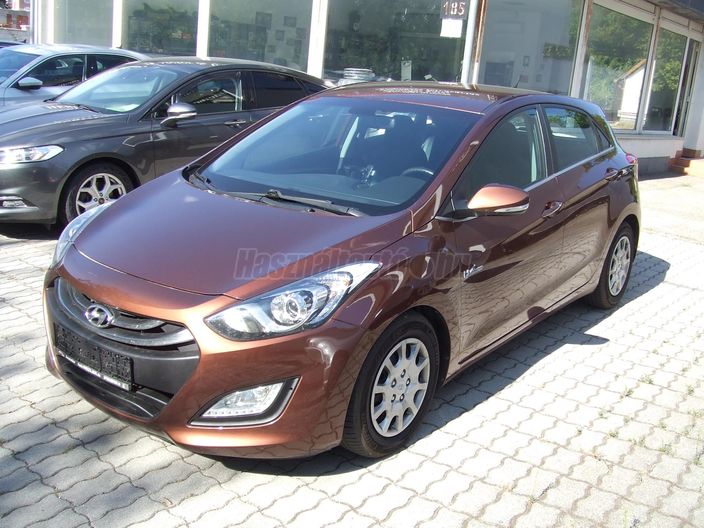 HYUNDAI I30 1.6 CRDi LP Business