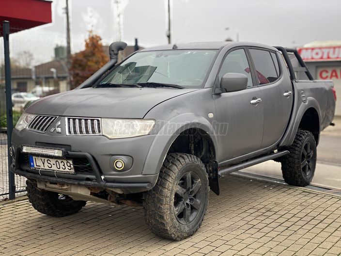 MITSUBISHI L 200 Pick Up 2.5 D DC Instyle