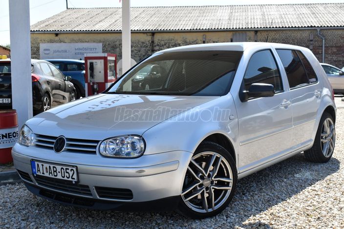 VOLKSWAGEN GOLF 1.9 PD TDI Highline