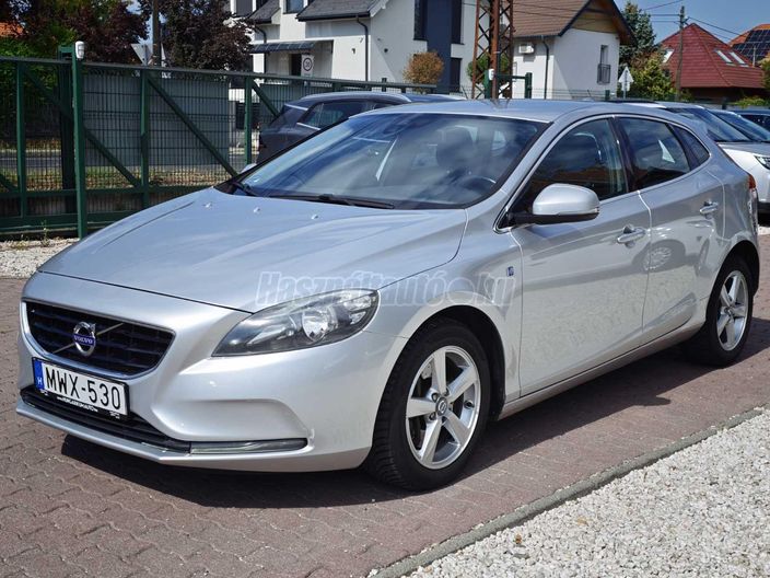 VOLVO V40 2.0 D [D4] Ocean Race
