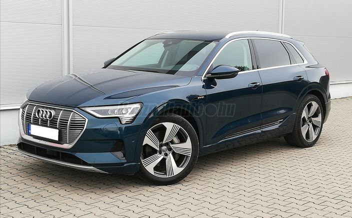 AUDI E-TRON 55 Basis quattro (Automata)