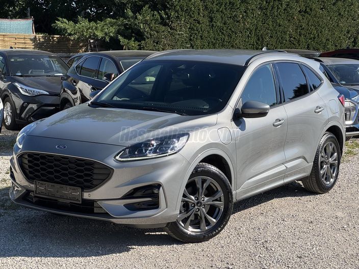 FORD KUGA 2.5 PHEV ST-Line X CVT