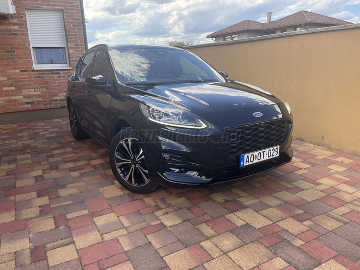 FORD KUGA 2.5 PHEV ST-Line X CVT