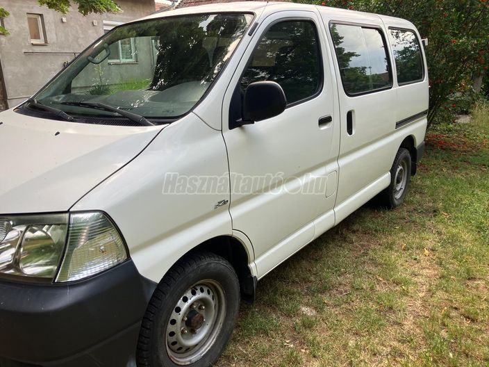 TOYOTA HIACE 2.5 D-4D Panel Van