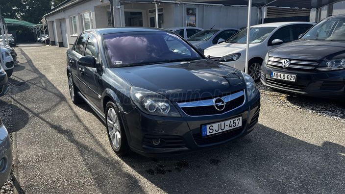 OPEL VECTRA C 1.6 Essentia