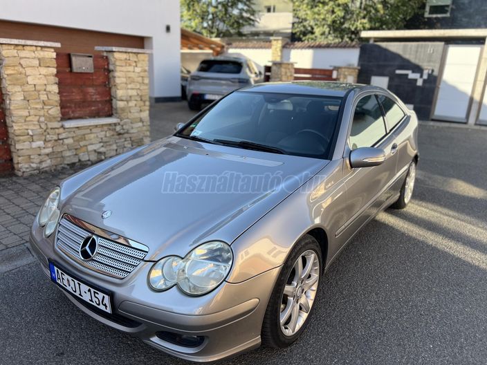 MERCEDES-BENZ C 230 Sportcoupe
