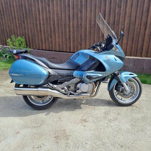 HONDA NT 700 V DEAUVILLE