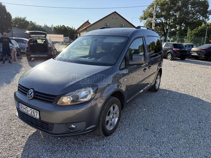 VOLKSWAGEN CADDY 1.6 CR TDI Life Comfortline (7 személyes )