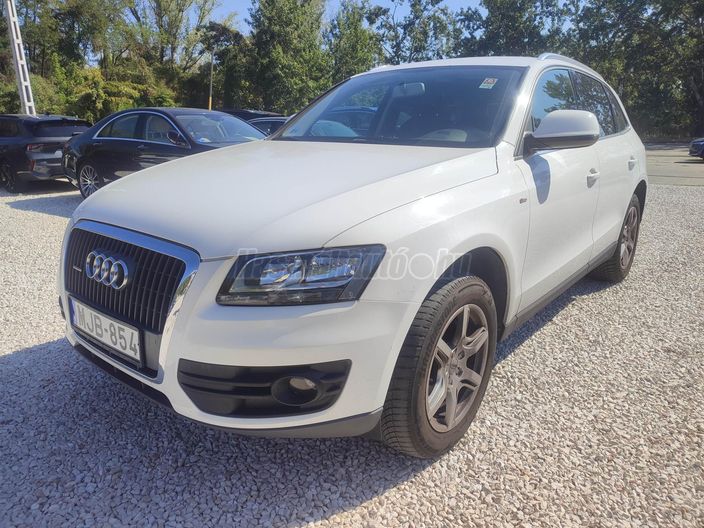 AUDI Q5 2.0 TFSI quattro S-tronic
