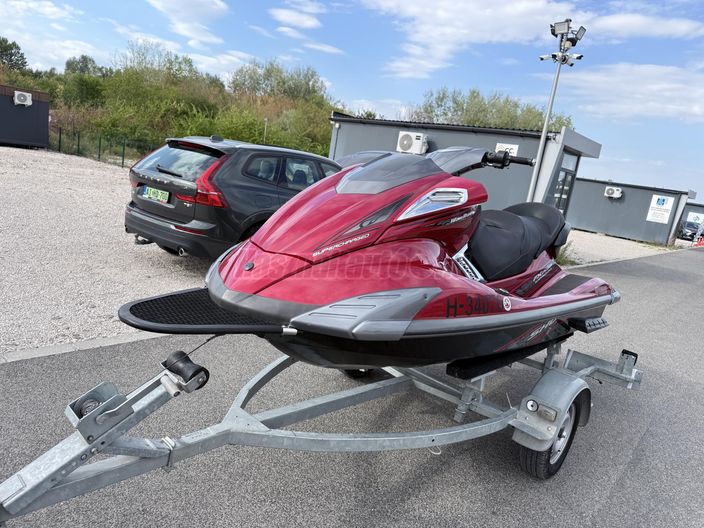 YAMAHA FX  SVHO 1800