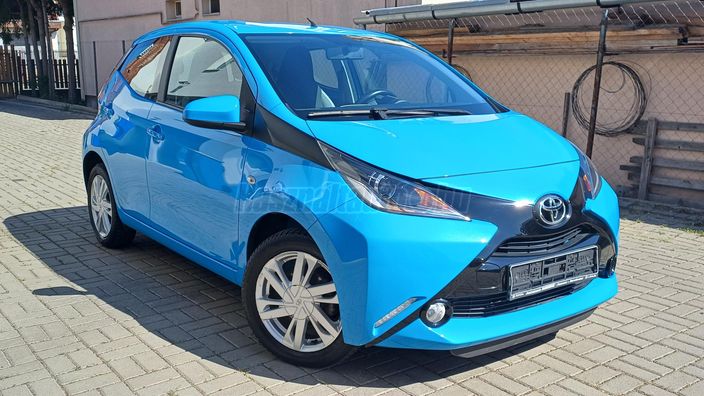 TOYOTA AYGO 1.0 x+comfort
