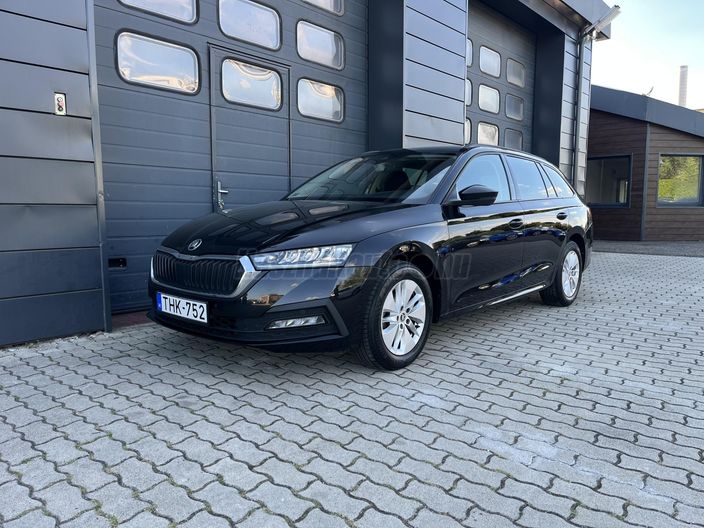 SKODA OCTAVIA Combi 2.0 TDI SCR Ambition DSG