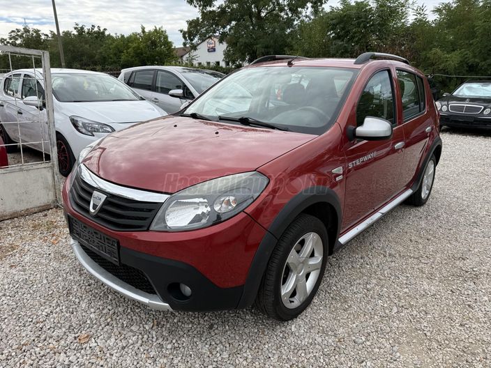 DACIA SANDERO 1.6 Live