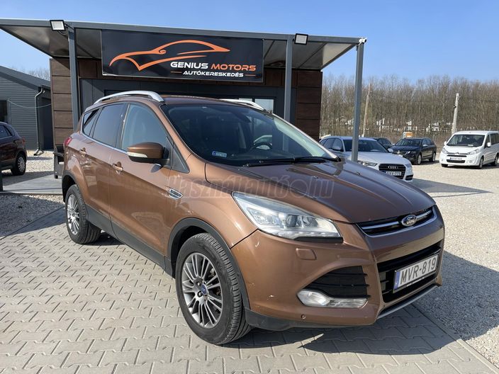 FORD KUGA 2.0 TDCi Titanium Powershift