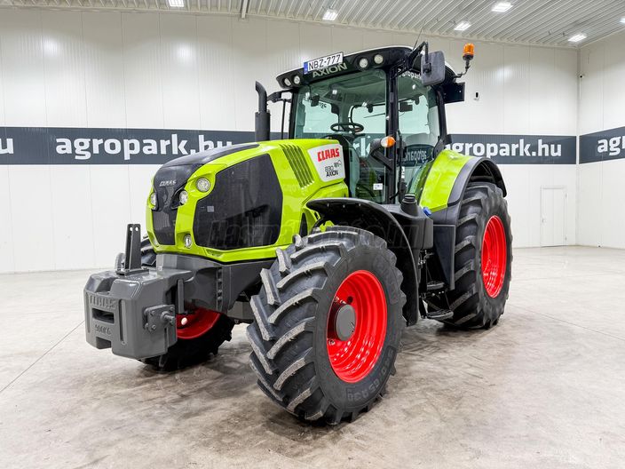 CLAAS Axion 830