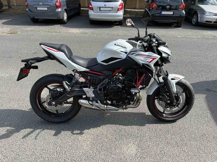 KAWASAKI Z 650