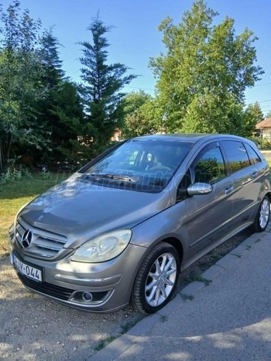 MERCEDES-BENZ B 200 CDI