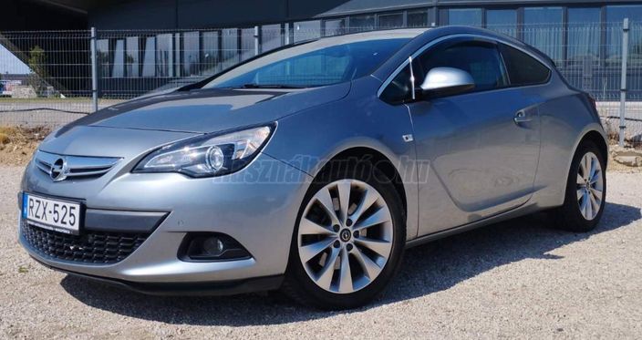 OPEL ASTRA J GTC 1.4 T Start-Stop Enjoy