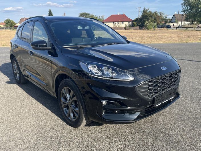 FORD KUGA 2.5 PHEV ST-Line X CVT