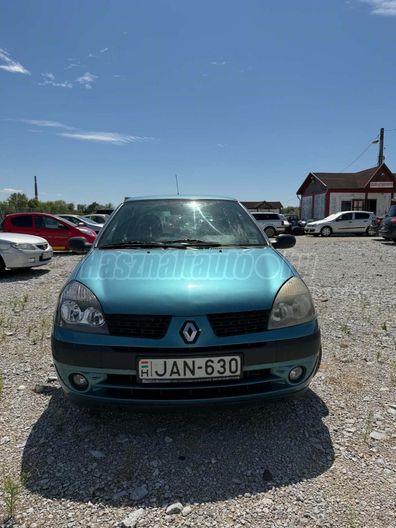 RENAULT CLIO 1.2 16V Authentique