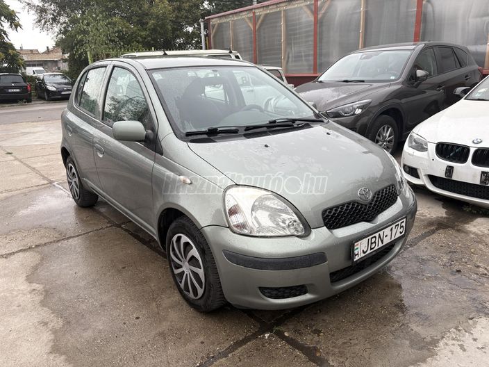 TOYOTA YARIS 1.0