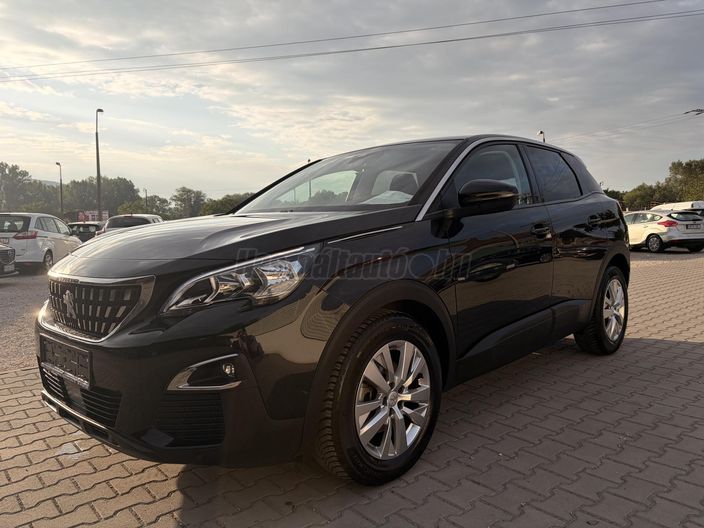 PEUGEOT 3008 1.2 PureTech Allure