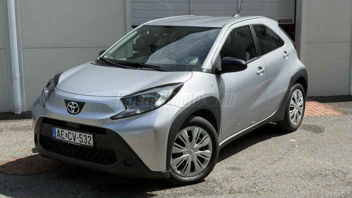 TOYOTA AYGO X 1.0 VVT-i Comfort Business