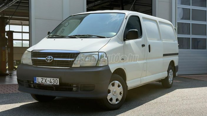 TOYOTA HIACE 2.5 D-4D Panel Van