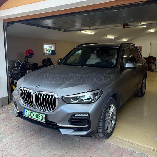 BMW X5 xDrive45e (Automata)