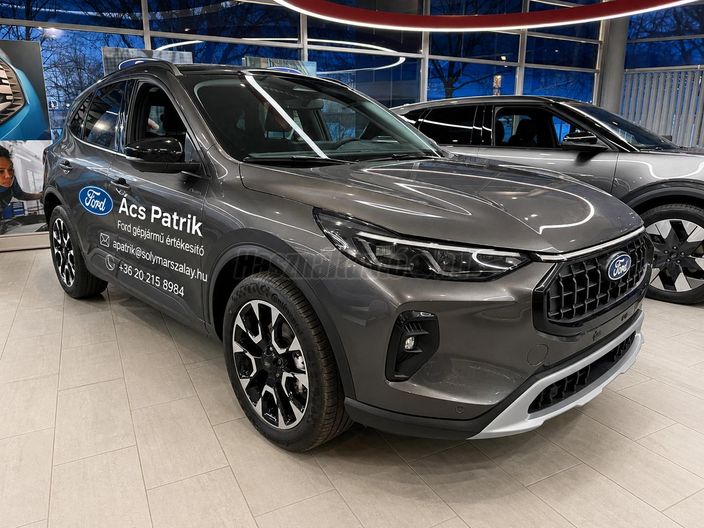 FORD KUGA 1.5 EcoBoost Titanium