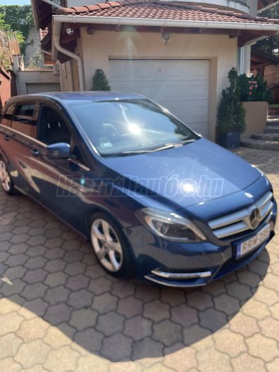MERCEDES-BENZ B 180 CDI BlueEFFICIENCY (Automata)