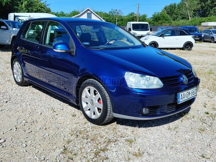 VOLKSWAGEN GOLF V 1.4 FSI Comfortline