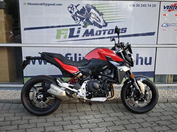 BMW F 900 R