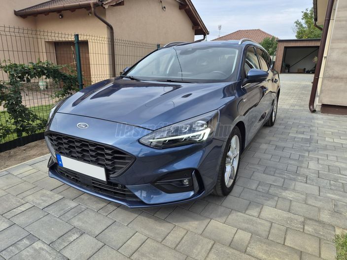 FORD FOCUS 2.0 EcoBlue SCR ST-Line
