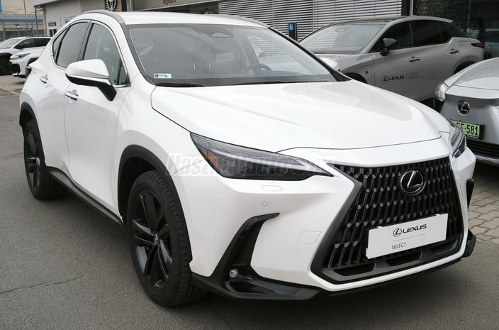 LEXUS NX 450h+ Prestige Plus AWD CVT