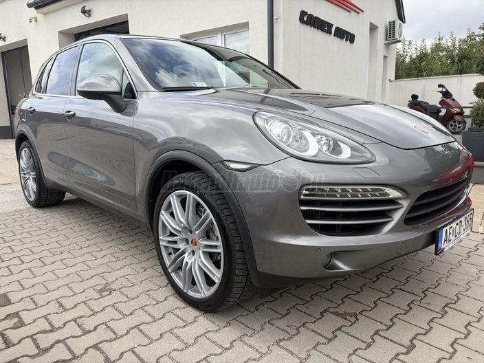 PORSCHE CAYENNE Dízel (Automata)