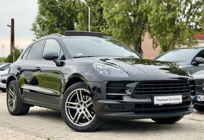 PORSCHE MACAN PDK