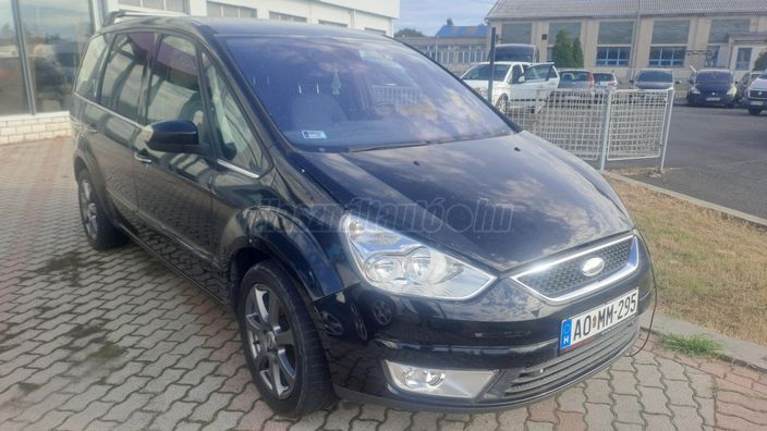 FORD GALAXY 2.0 FFV Ghia [7 személy]