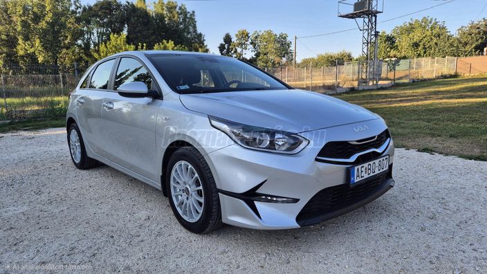 KIA CEE'D Ceed 1.0 T-GDI Silver