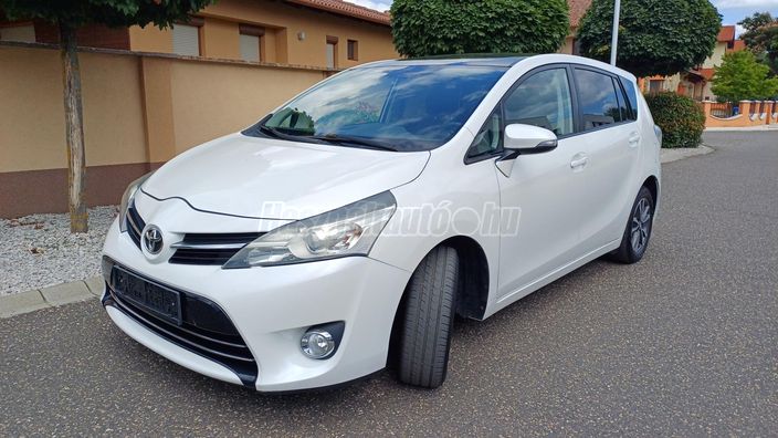 TOYOTA VERSO 2.0 D-4D Active