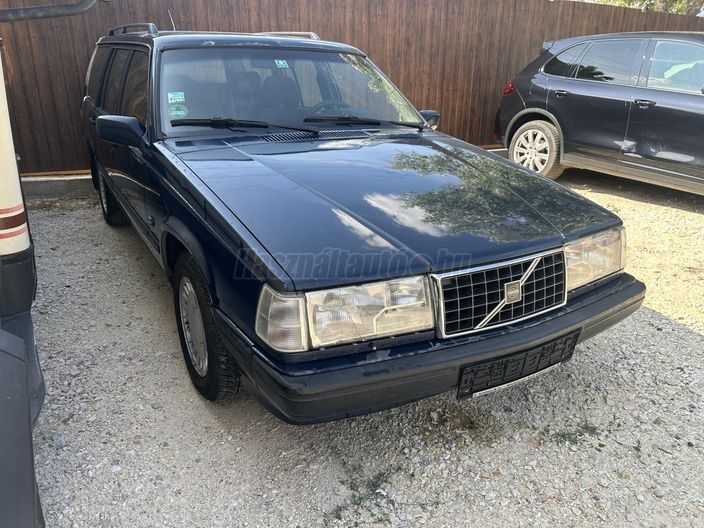 VOLVO 900-AS SOROZAT 940 Estate 2.3i Classic
