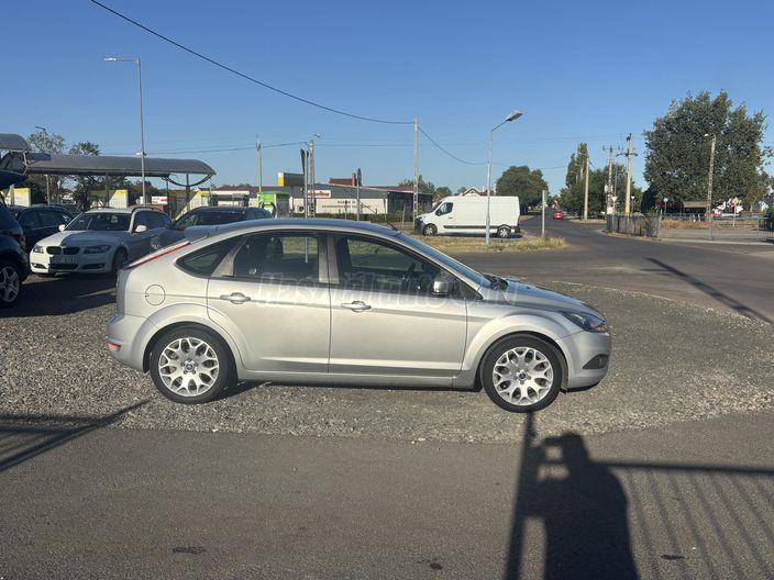 FORD FOCUS 1.6 Ambiente