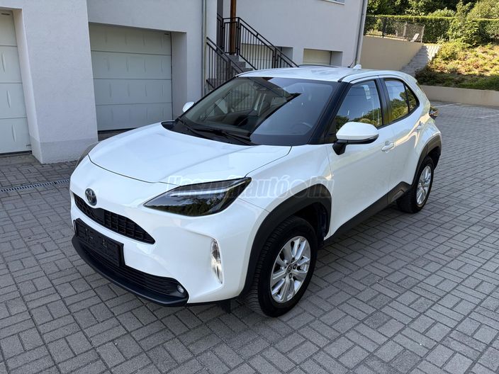 TOYOTA YARIS CROSS 1.5 Hybrid Comfort Style Tech e-CVT