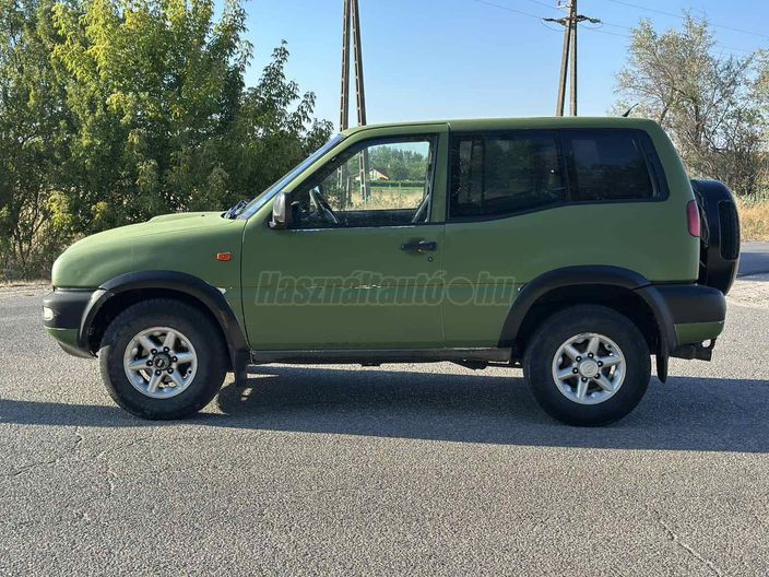 NISSAN TERRANO II 2.7 TDI SE
