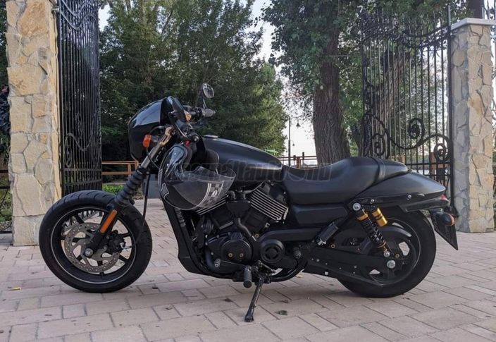 HARLEY-DAVIDSON STREET 750
