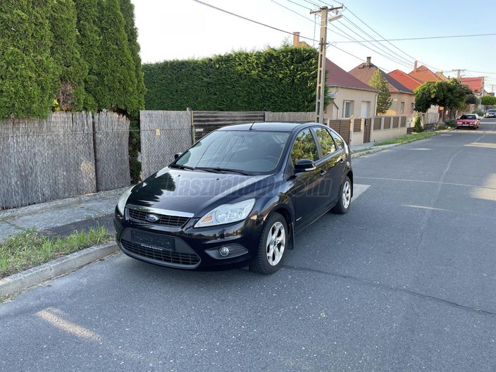 FORD FOCUS 1.4 Trend