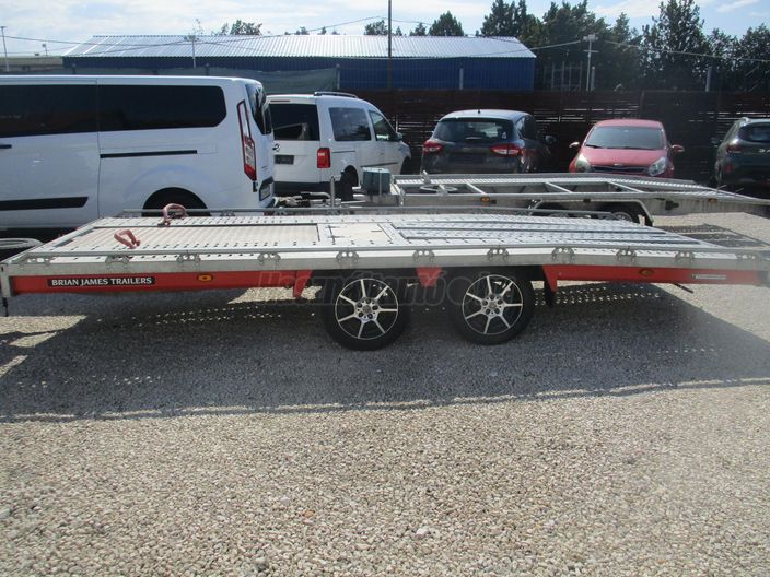 BRIAN JAMES TRAILERS T-TRANSPORTER